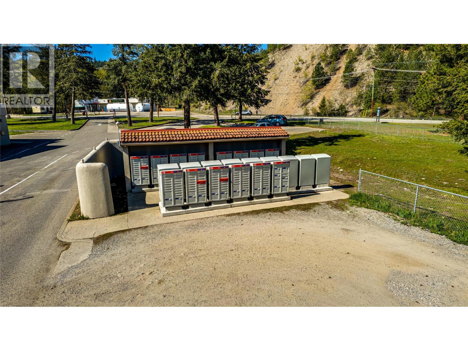 535 Loon Avenue, Vernon, British Columbia  V1H 2A1 - Photo 55 - 10399115