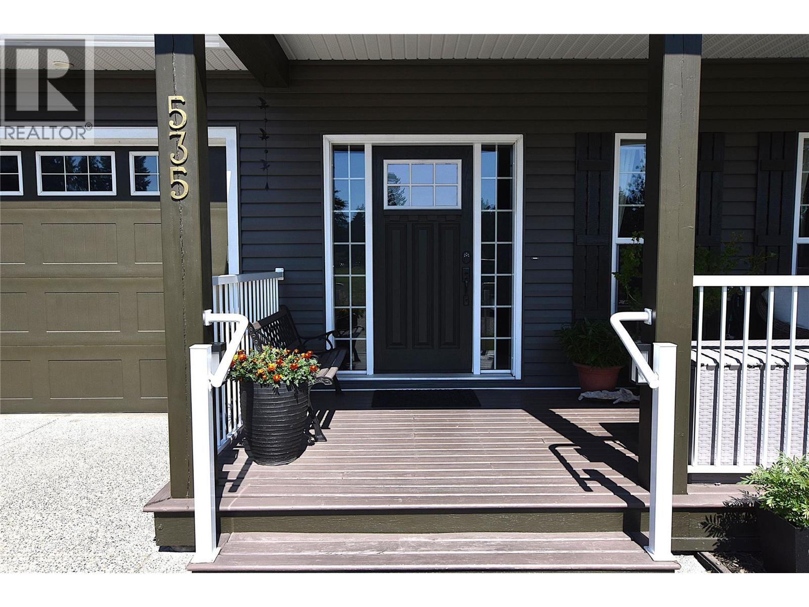 535 Loon Avenue, Vernon, British Columbia  V1H 2A1 - Photo 7 - 10399115