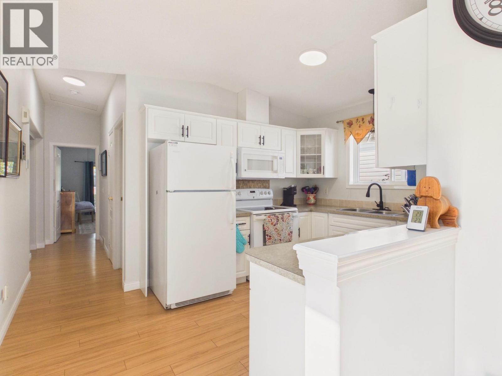 9400 115th Street Unit# 48, Osoyoos, British Columbia  V0H 1V5 - Photo 5 - 10398825