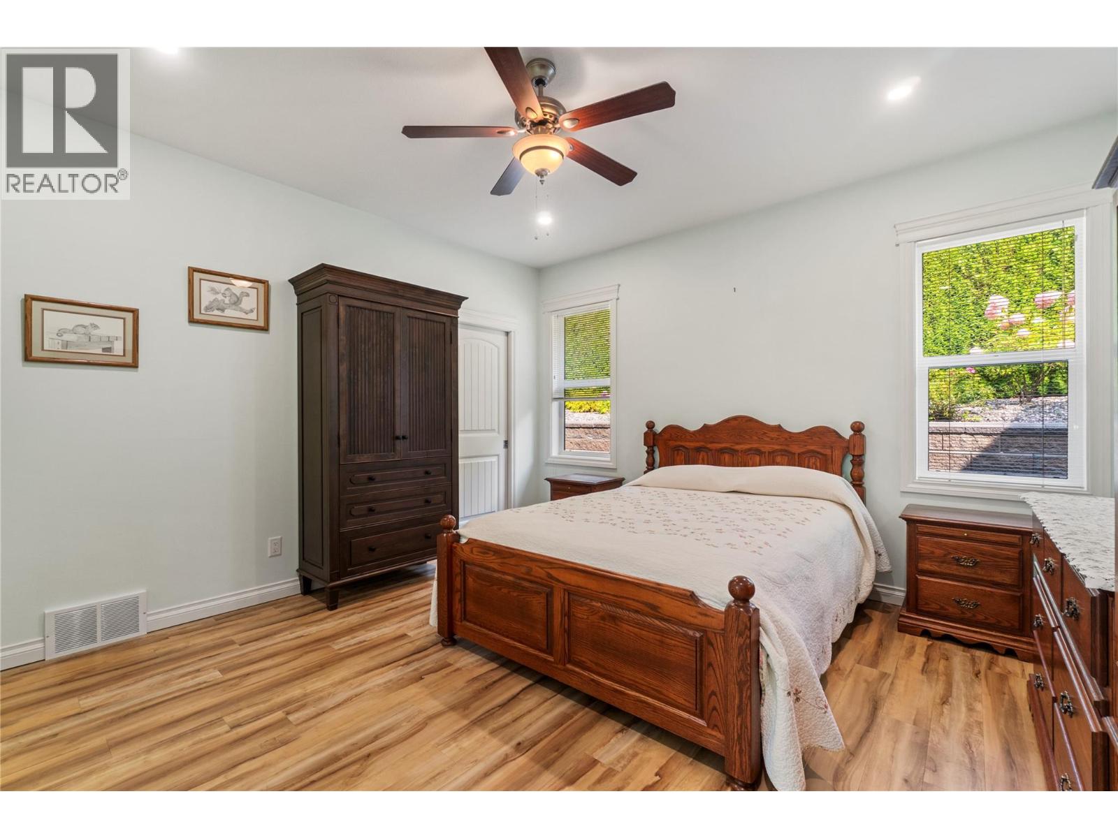 2850 7 Avenue Ne Unit# 7, Salmon Arm, British Columbia  V1E 0B7 - Photo 24 - 10399126