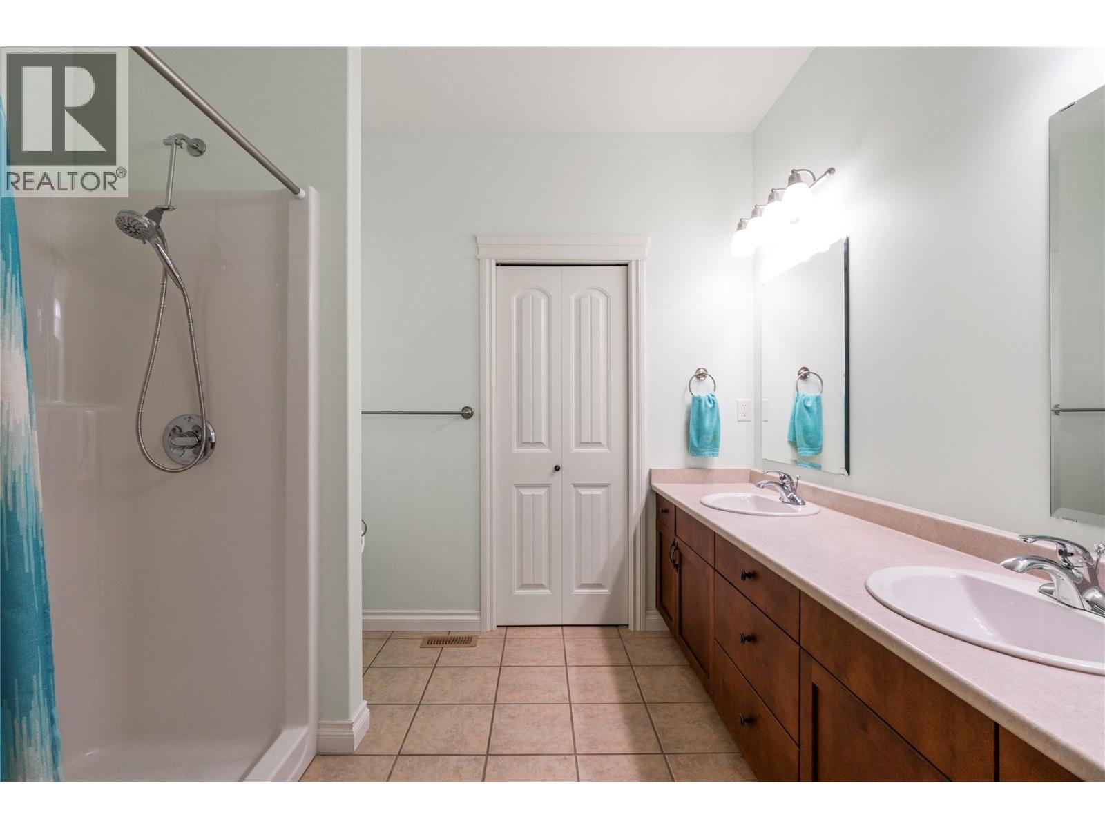 2850 7 Avenue Ne Unit# 7, Salmon Arm, British Columbia  V1E 0B7 - Photo 26 - 10399126