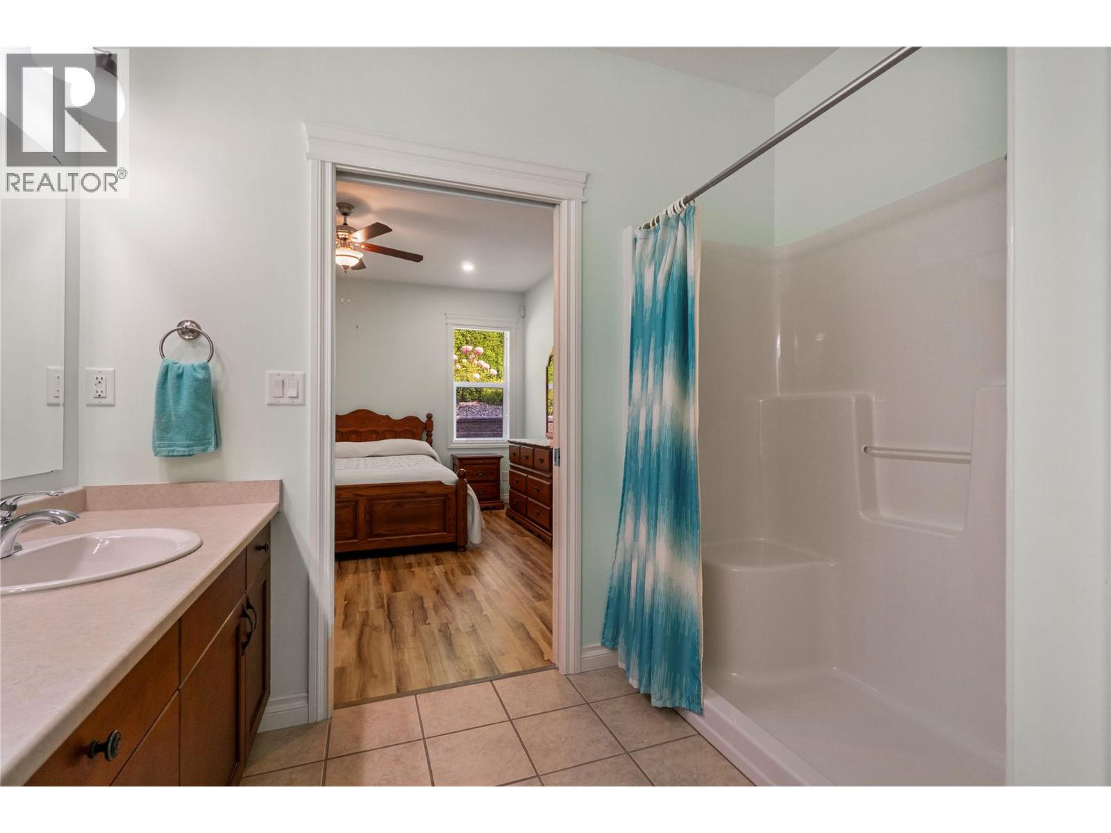 2850 7 Avenue Ne Unit# 7, Salmon Arm, British Columbia  V1E 0B7 - Photo 28 - 10399126
