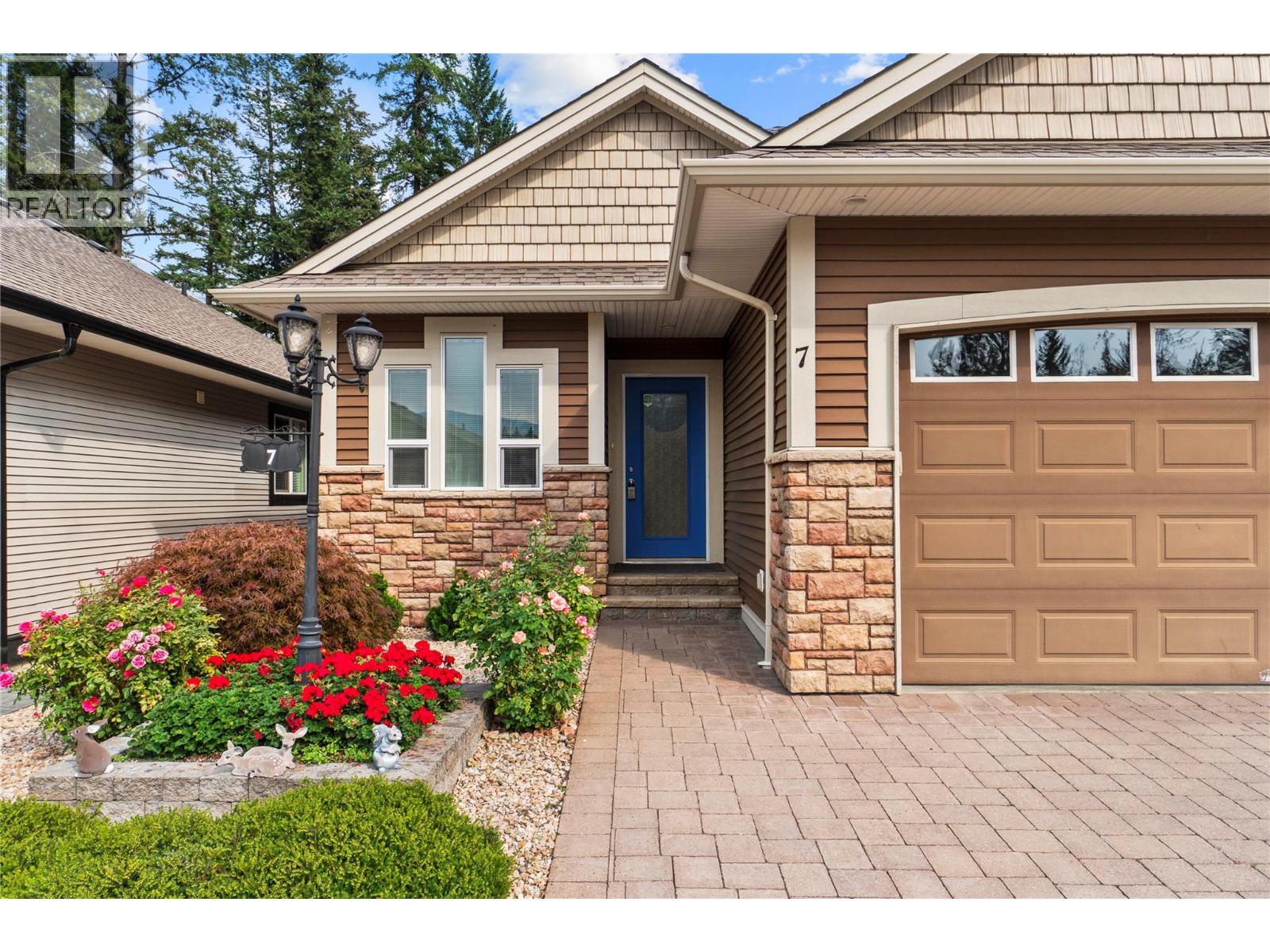 2850 7 Avenue Ne Unit# 7, Salmon Arm, British Columbia  V1E 0B7 - Photo 3 - 10399126