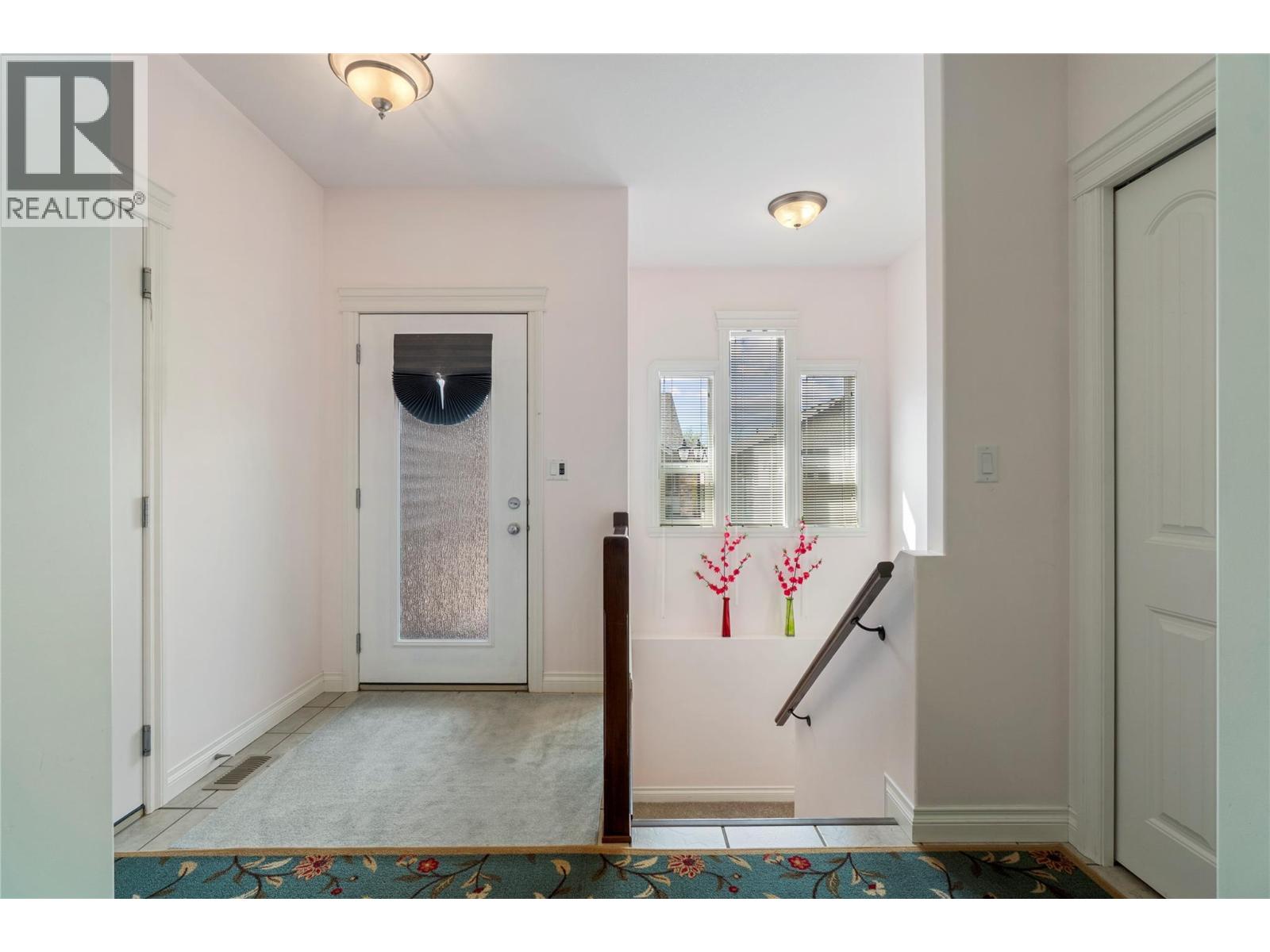2850 7 Avenue Ne Unit# 7, Salmon Arm, British Columbia  V1E 0B7 - Photo 5 - 10399126