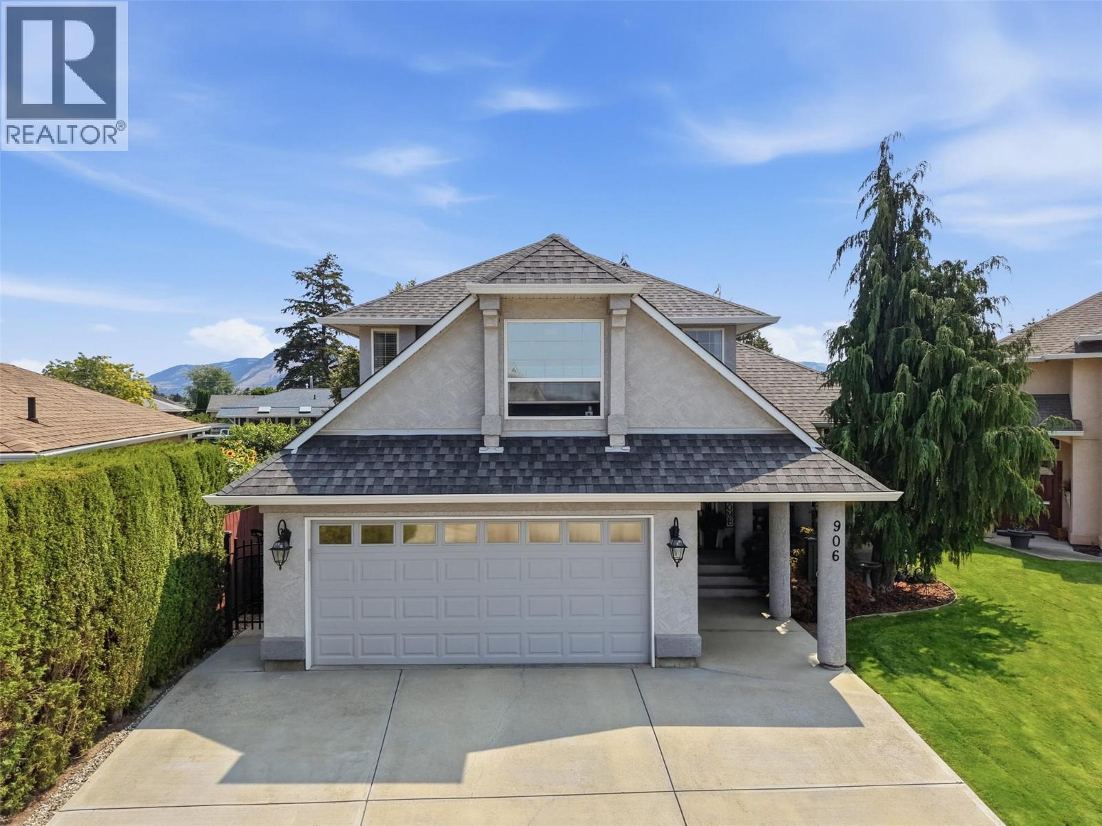 906 Invermere Court, Kamloops, British Columbia  V2B 7T4 - Photo 1 - 10399130