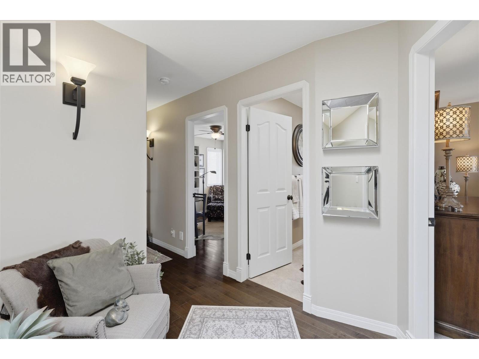 906 Invermere Court, Kamloops, British Columbia  V2B 7T4 - Photo 32 - 10399130