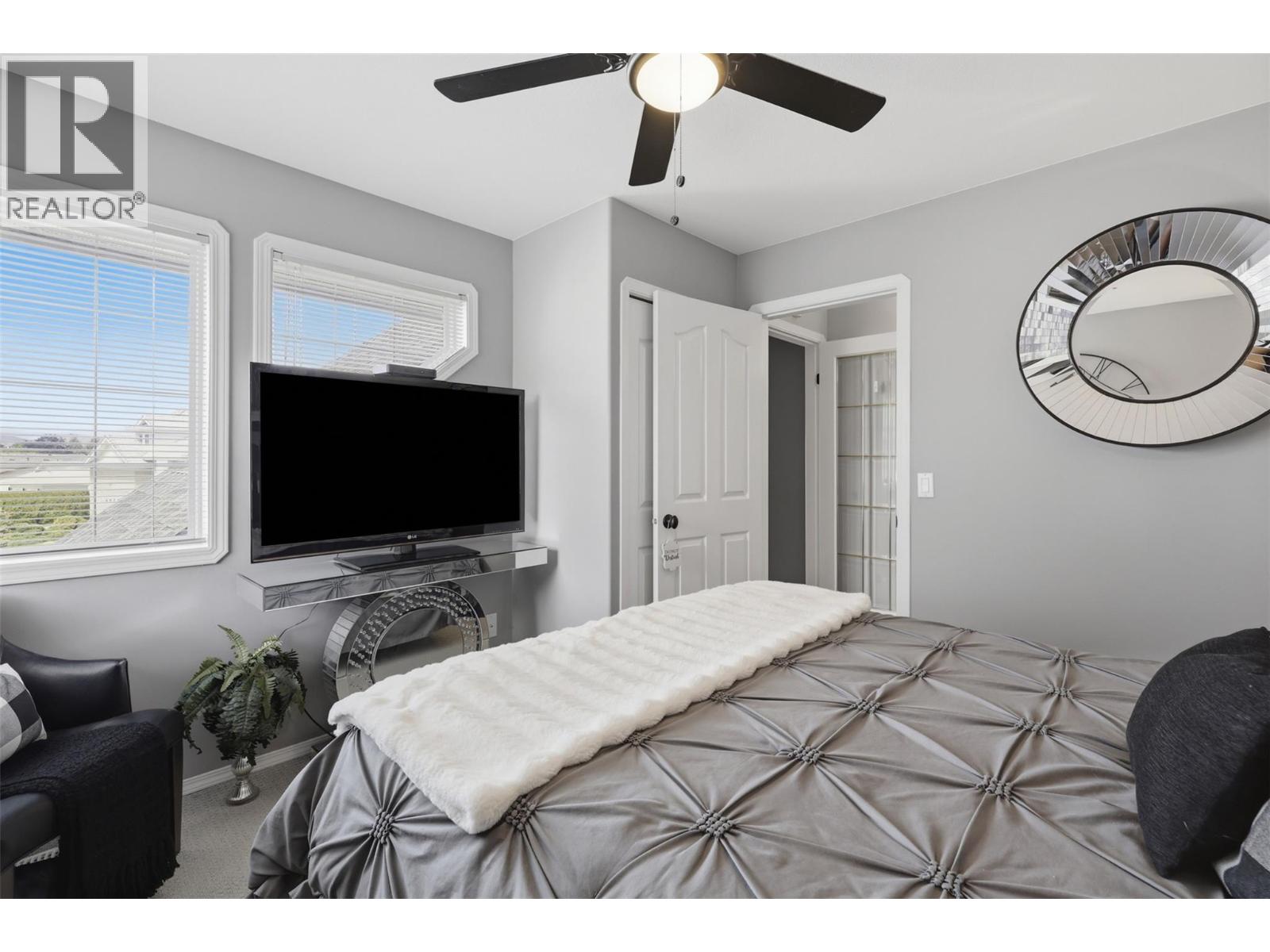 906 Invermere Court, Kamloops, British Columbia  V2B 7T4 - Photo 45 - 10399130