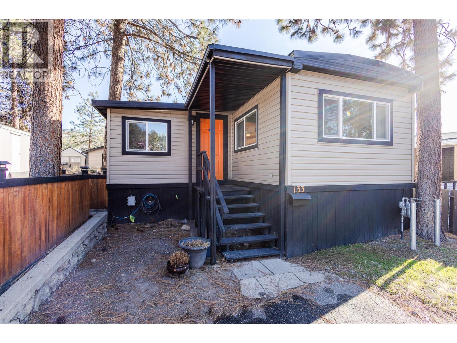 1999 Highway 97 Unit# 133, West Kelowna, British Columbia  V1Z 1B2 - Photo 1 - 10398914