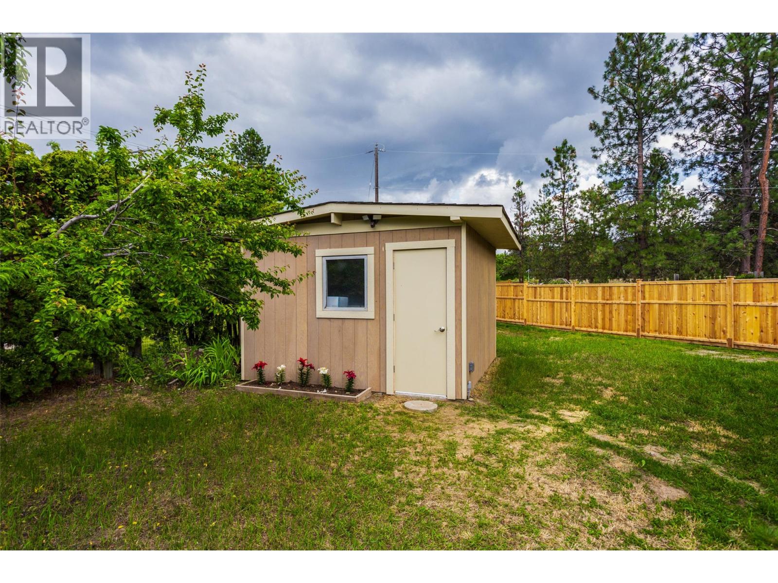 3535 Mcculloch Road Unit# 10, Kelowna, British Columbia  V1W 4R8 - Photo 35 - 10378103