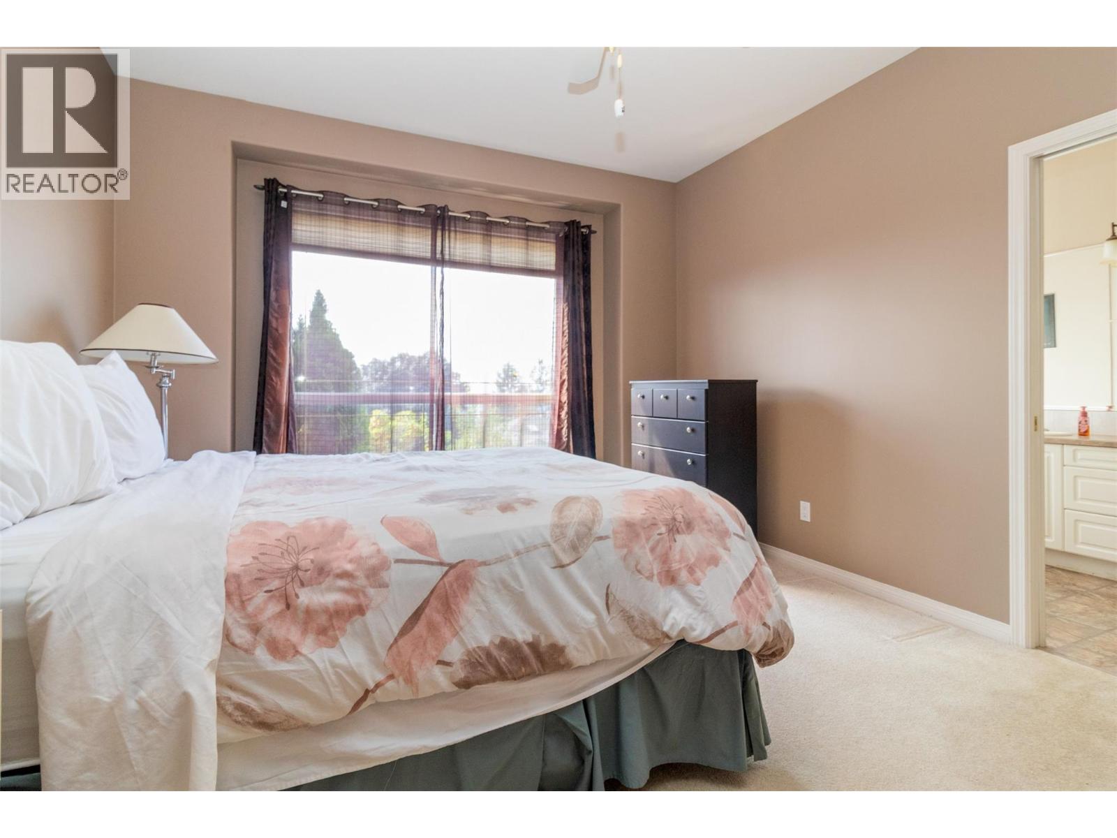 843 Lone Pine Drive, Kelowna, British Columbia  V1P 1A1 - Photo 18 - 10398975