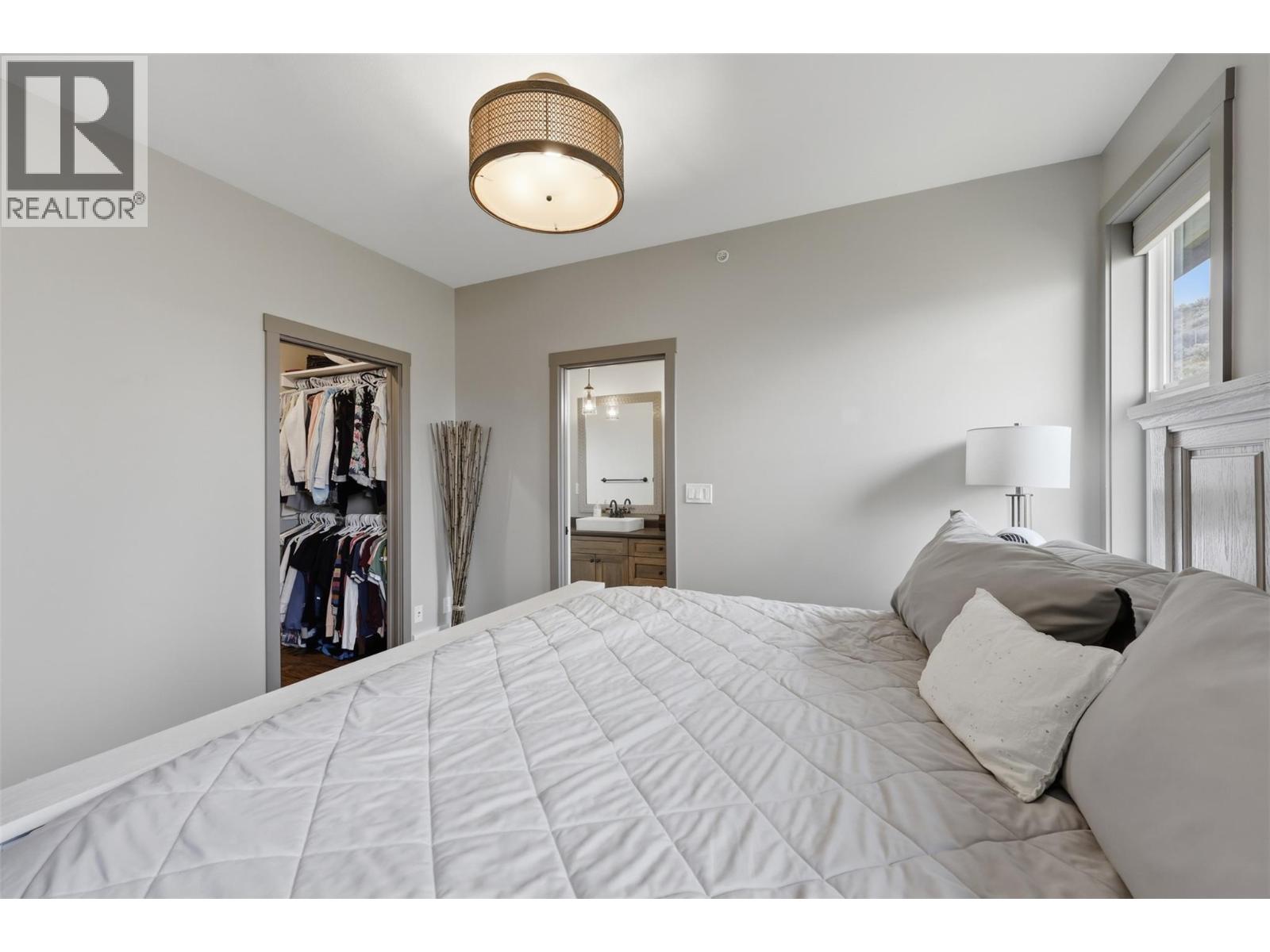 8702 Badger Drive, Kamloops, British Columbia  V2C 0B2 - Photo 17 - 10398938
