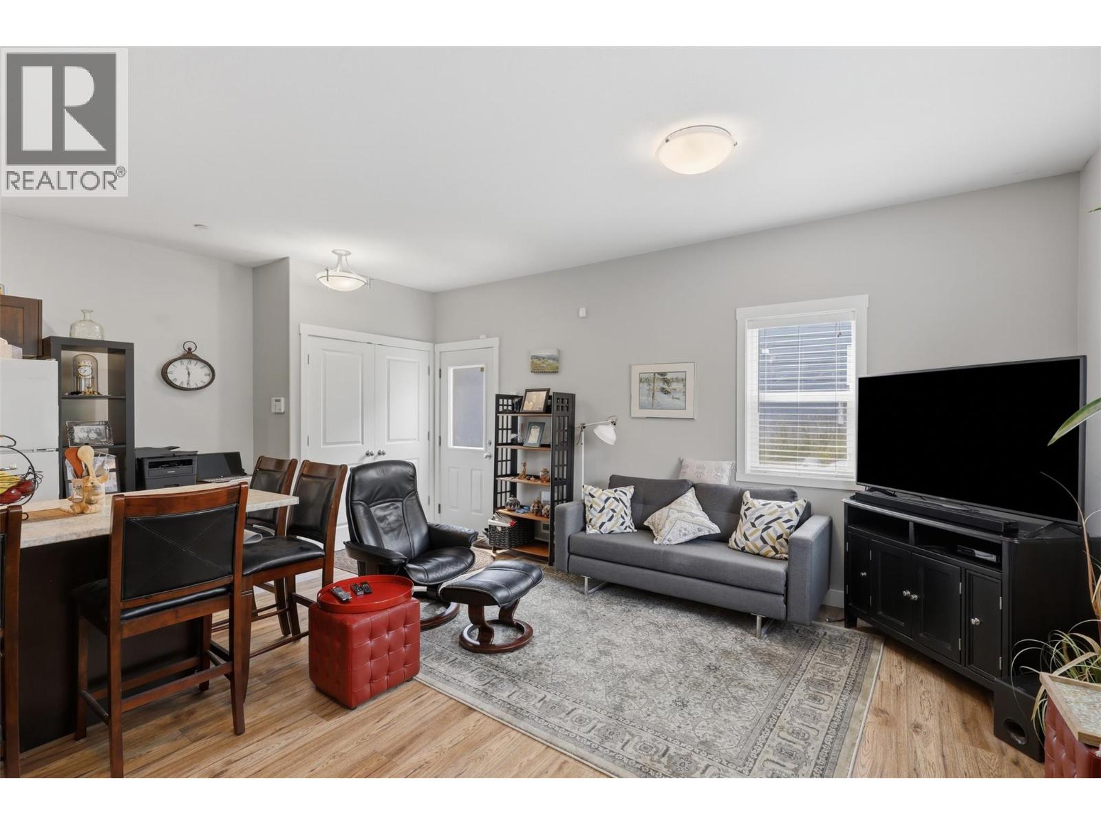 8702 Badger Drive, Kamloops, British Columbia  V2C 0B2 - Photo 35 - 10398938