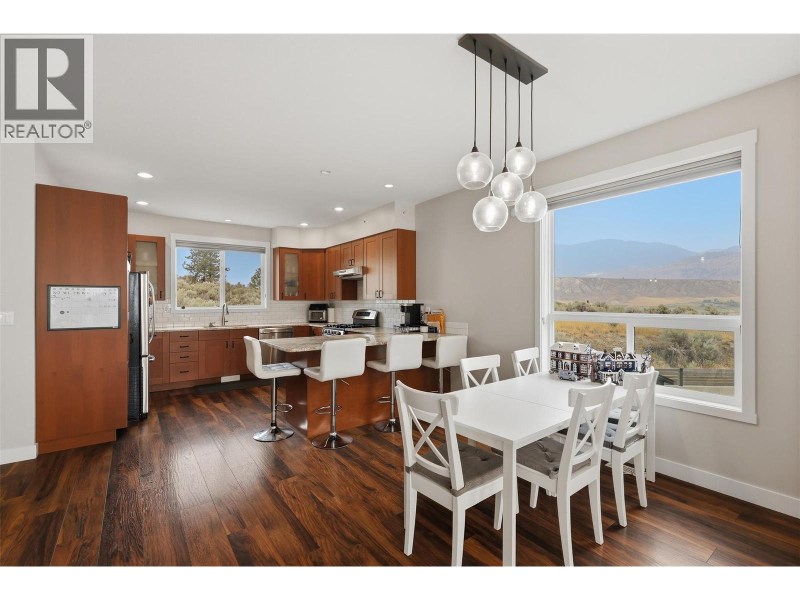 8702 Badger Drive, Kamloops, British Columbia  V2C 0B2 - Photo 8 - 10398938