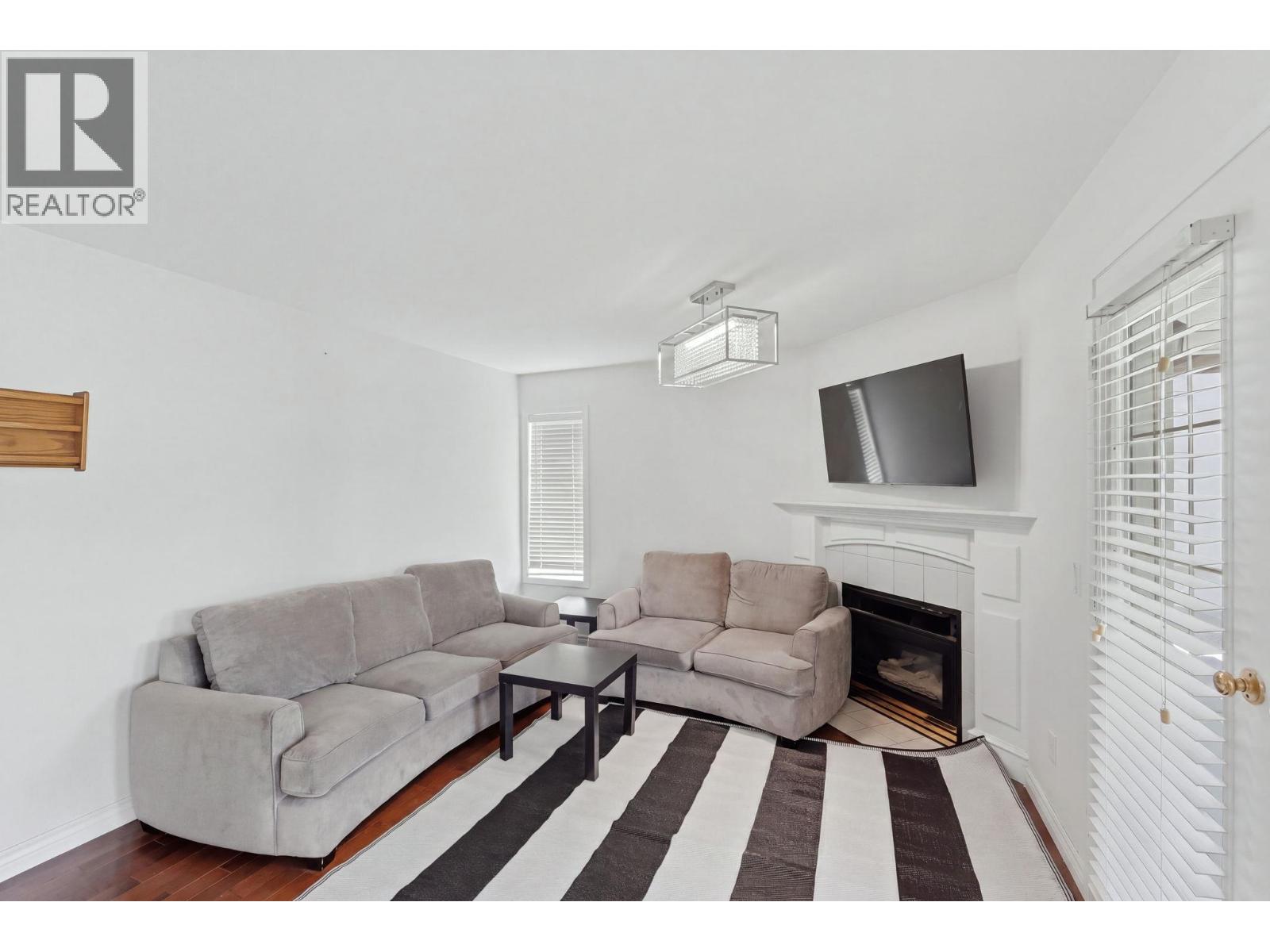 348 Phipps Crescent, Kelowna, British Columbia  V1X 7N8 - Photo 14 - 10398886
