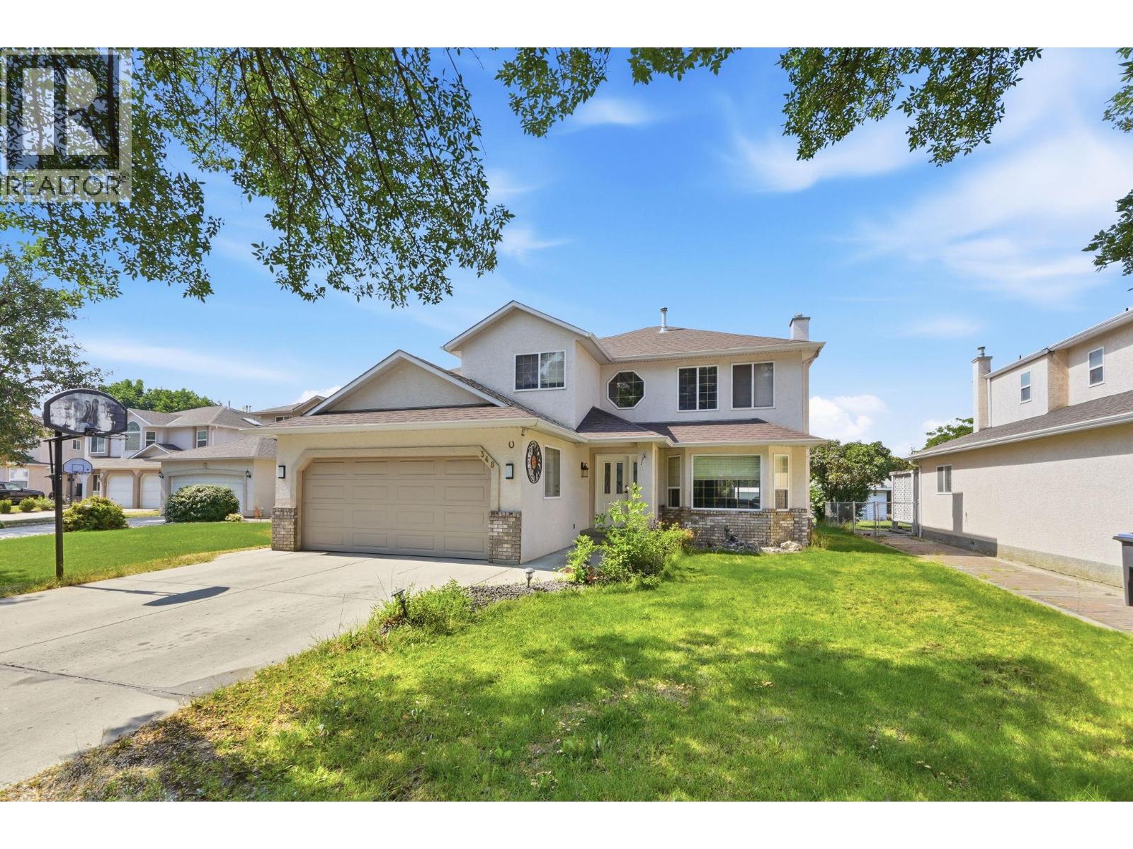 348 Phipps Crescent, Kelowna, British Columbia  V1X 7N8 - Photo 2 - 10398886