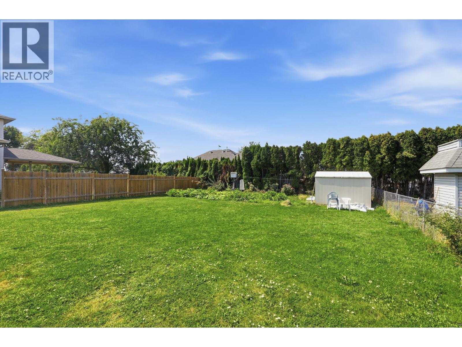 348 Phipps Crescent, Kelowna, British Columbia  V1X 7N8 - Photo 31 - 10398886