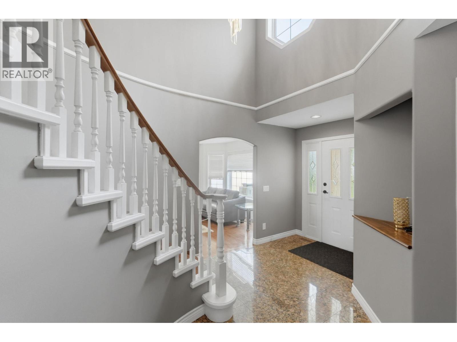 348 Phipps Crescent, Kelowna, British Columbia  V1X 7N8 - Photo 8 - 10398886