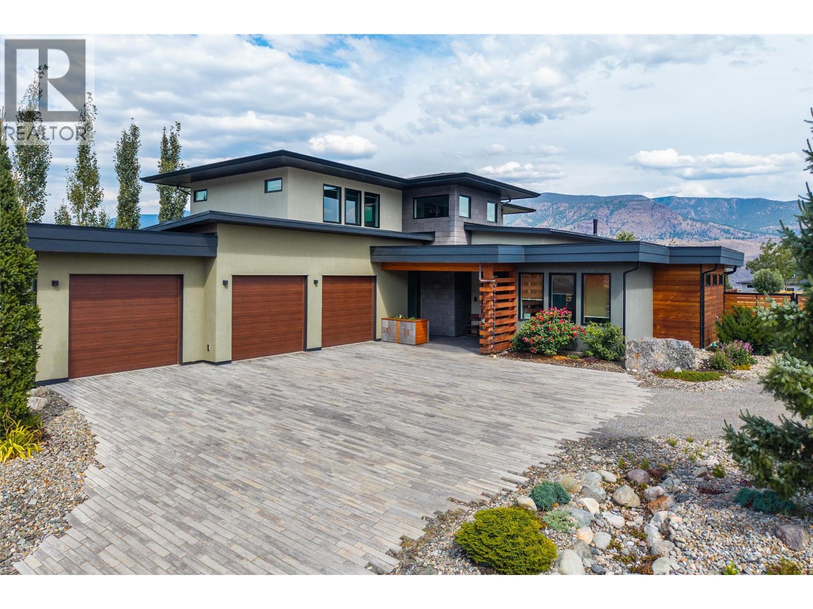 249 Rue Cheval Noir, Kamloops, British Columbia  V1S 0G2 - Photo 1 - 10398643