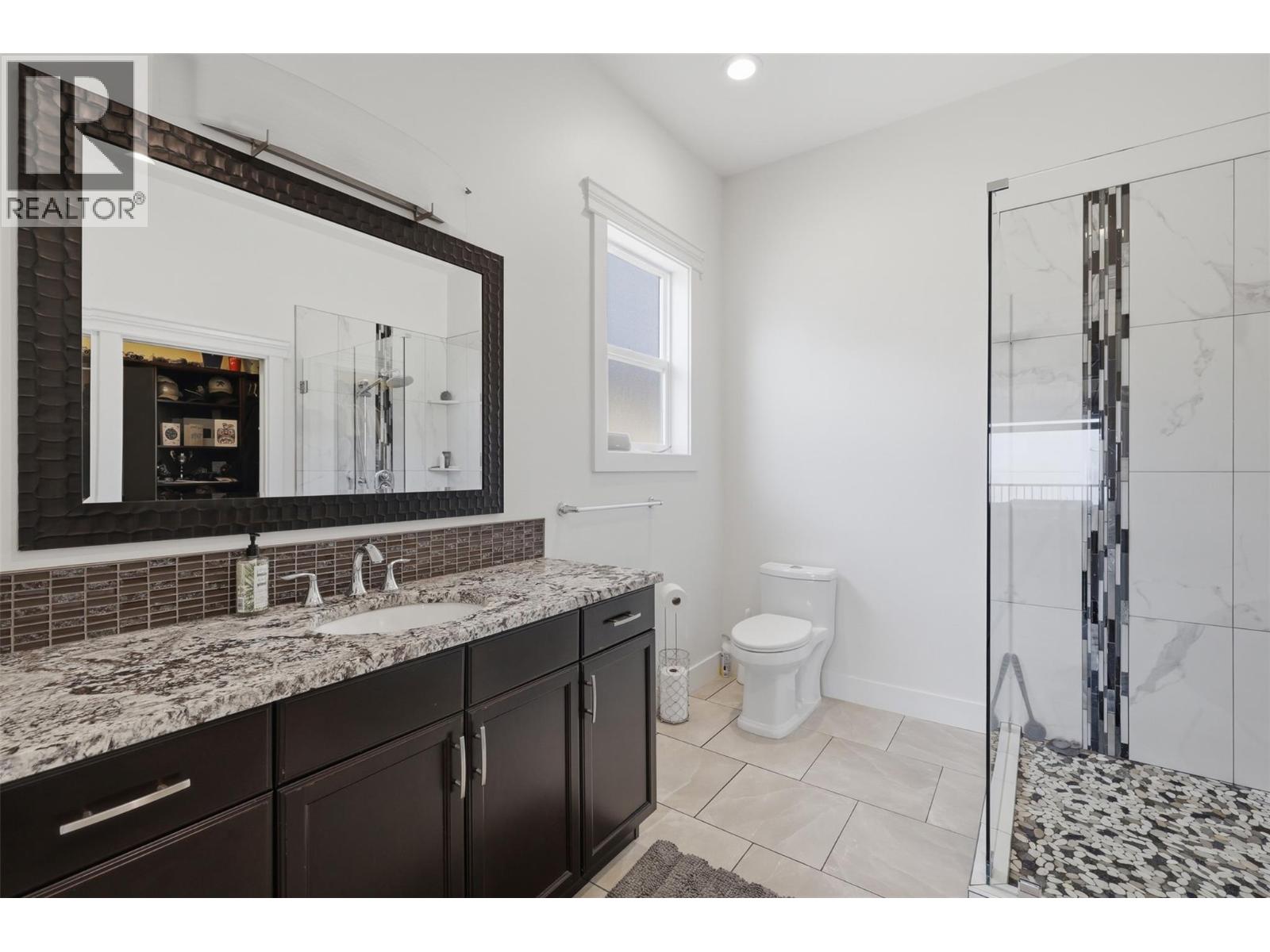 3030 Visao Court, Kamloops, British Columbia  V2H 0C6 - Photo 22 - 10399125