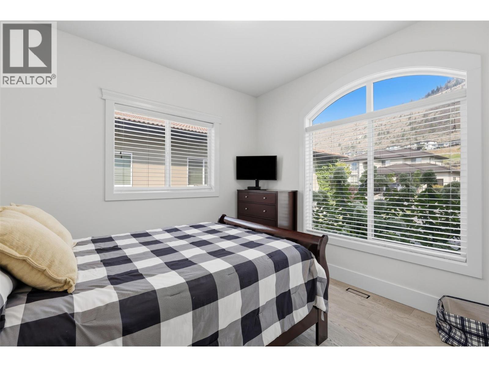 3030 Visao Court, Kamloops, British Columbia  V2H 0C6 - Photo 24 - 10399125