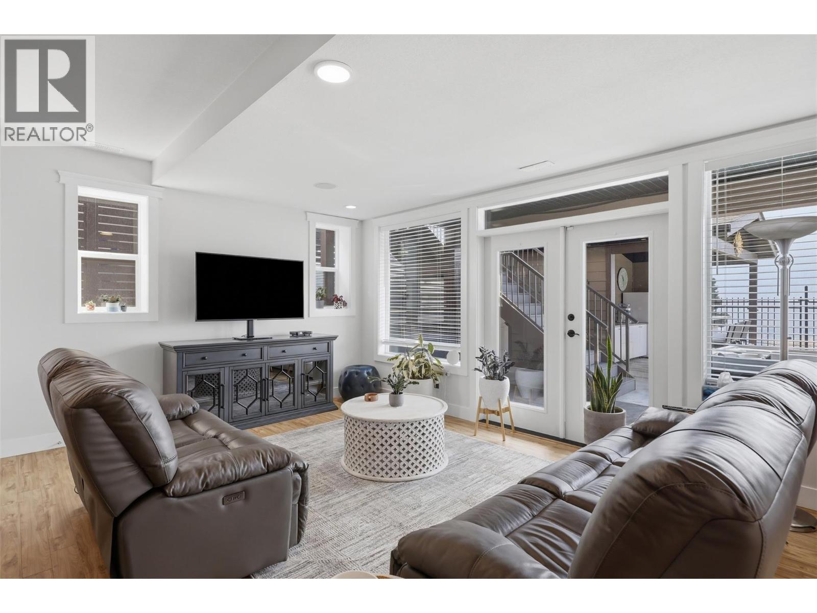 3030 Visao Court, Kamloops, British Columbia  V2H 0C6 - Photo 50 - 10399125