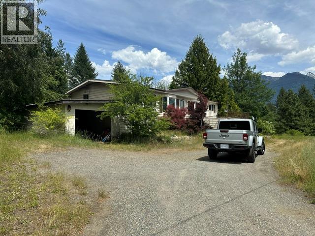4780 Twin Bays Road, Kaslo, British Columbia  V0G 1M0 - Photo 2 - 10399122