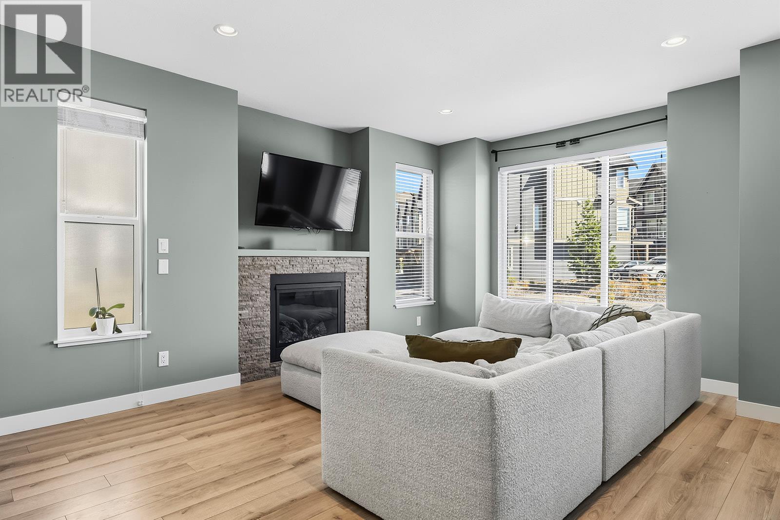 2490 Tuscany Drive Unit# 21, West Kelowna, British Columbia  V4T 3M4 - Photo 12 - 10399035