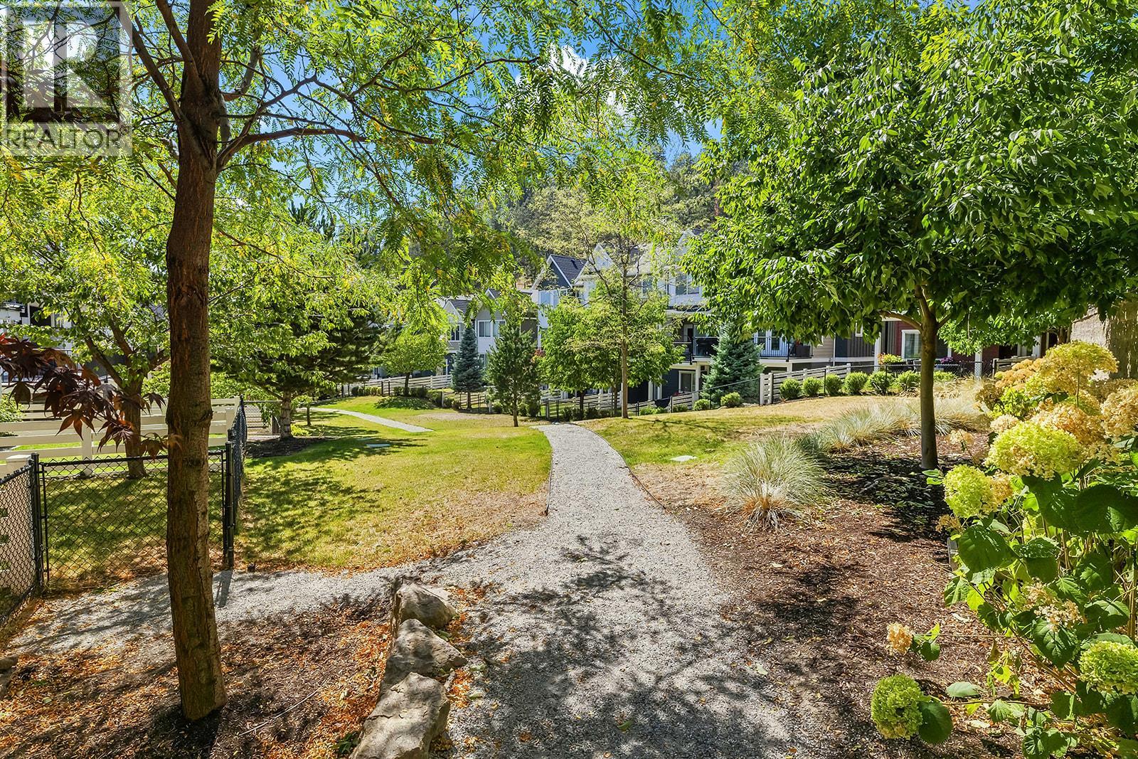 2490 Tuscany Drive Unit# 21, West Kelowna, British Columbia  V4T 3M4 - Photo 5 - 10399035