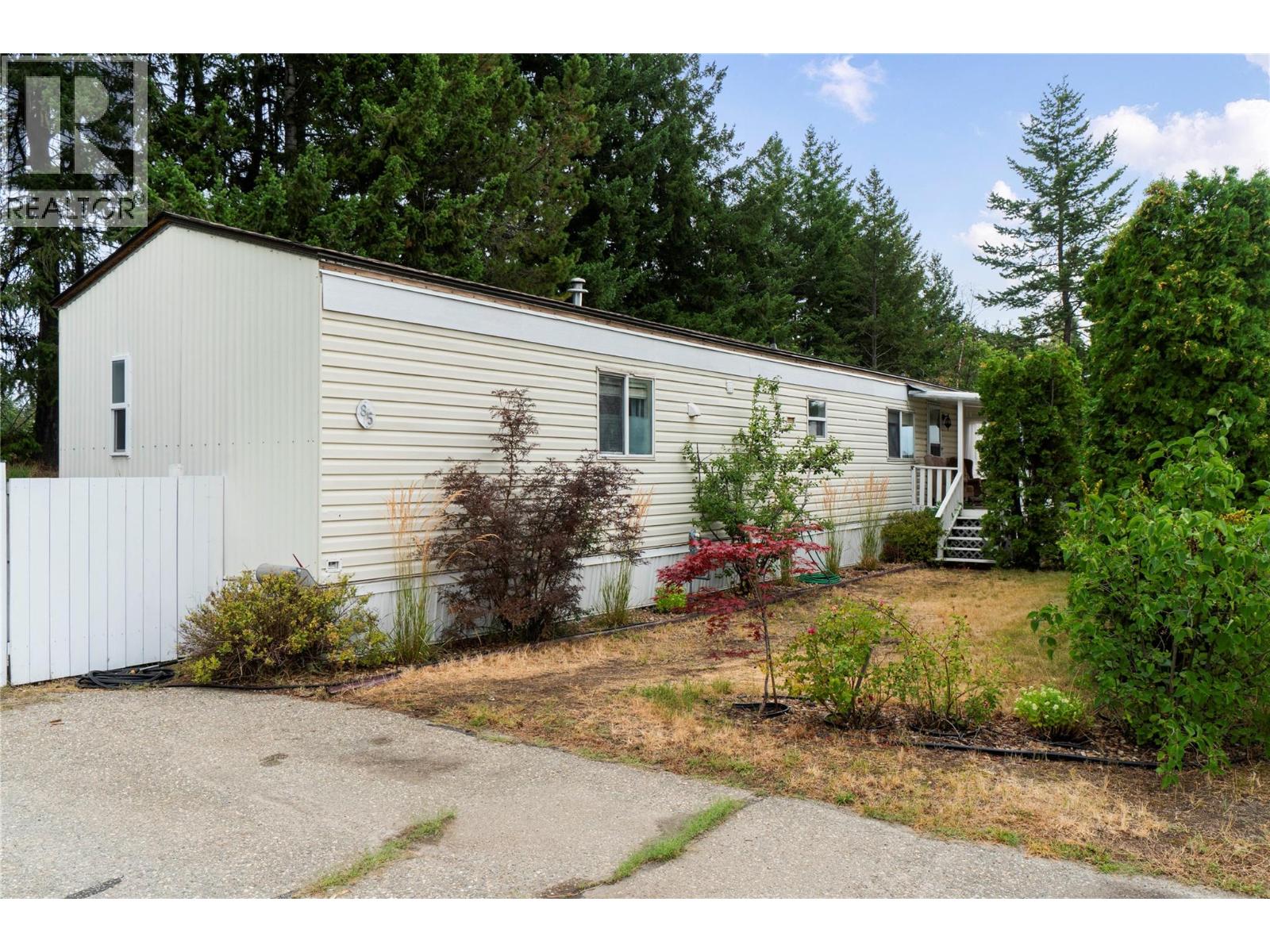 1361 30 Street Se Unit# 85, Salmon Arm, British Columbia  V1E 2N4 - Photo 1 - 10398269