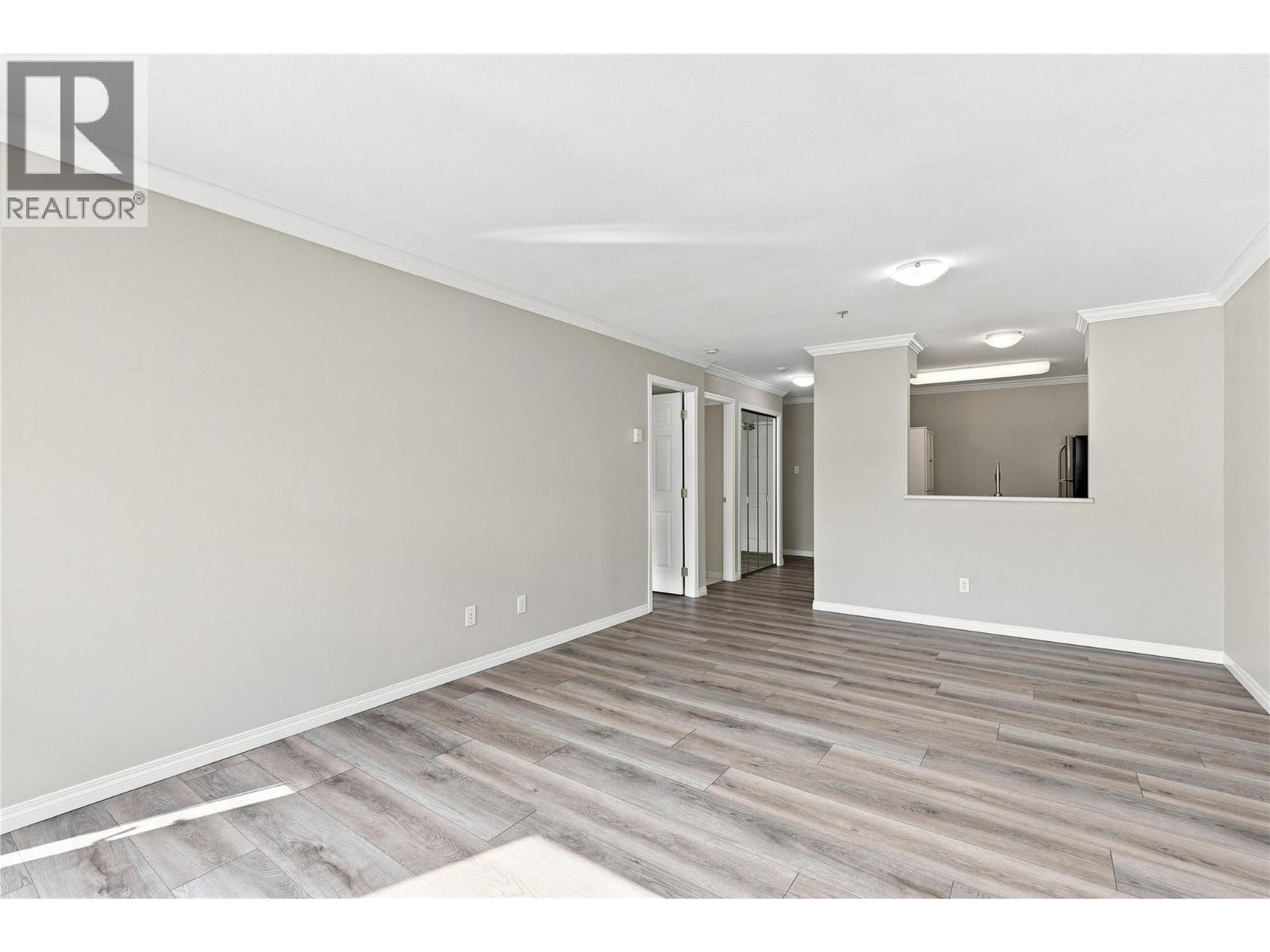 1120 Hugh Allan Drive Unit# 214, Kamloops, British Columbia  V1S 1T4 - Photo 11 - 10399092