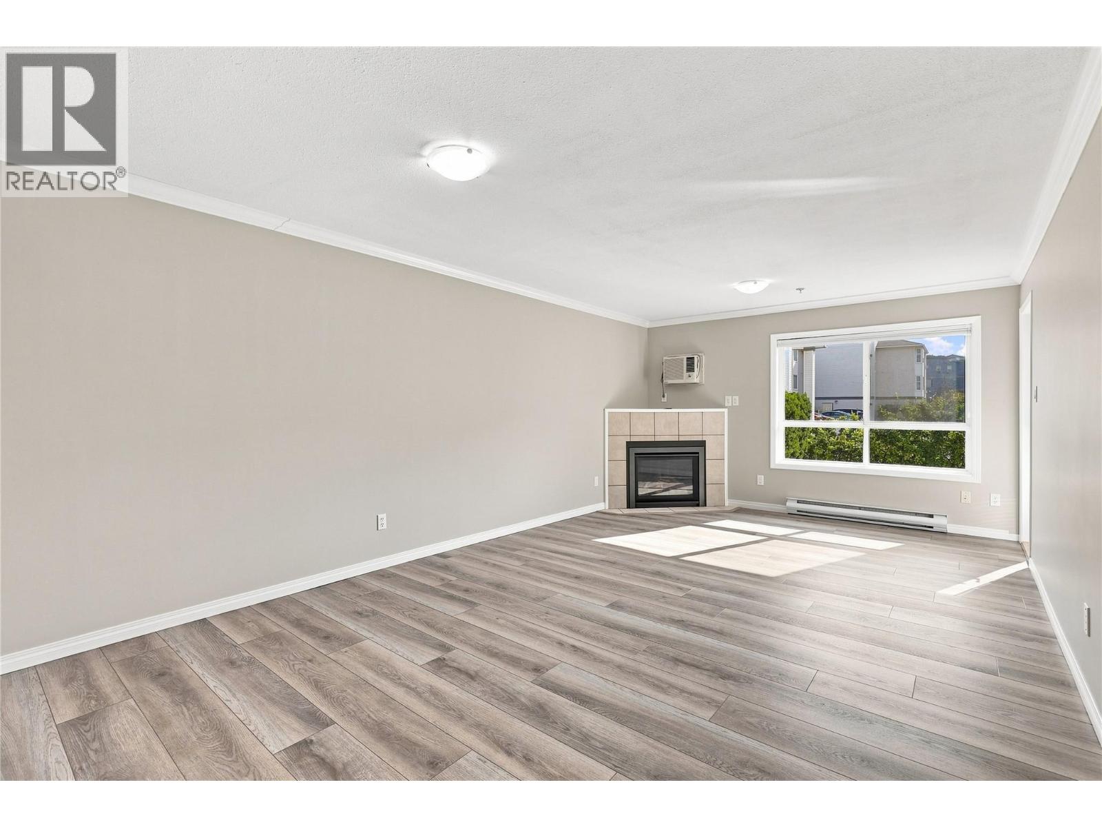 1120 Hugh Allan Drive Unit# 214, Kamloops, British Columbia  V1S 1T4 - Photo 9 - 10399092