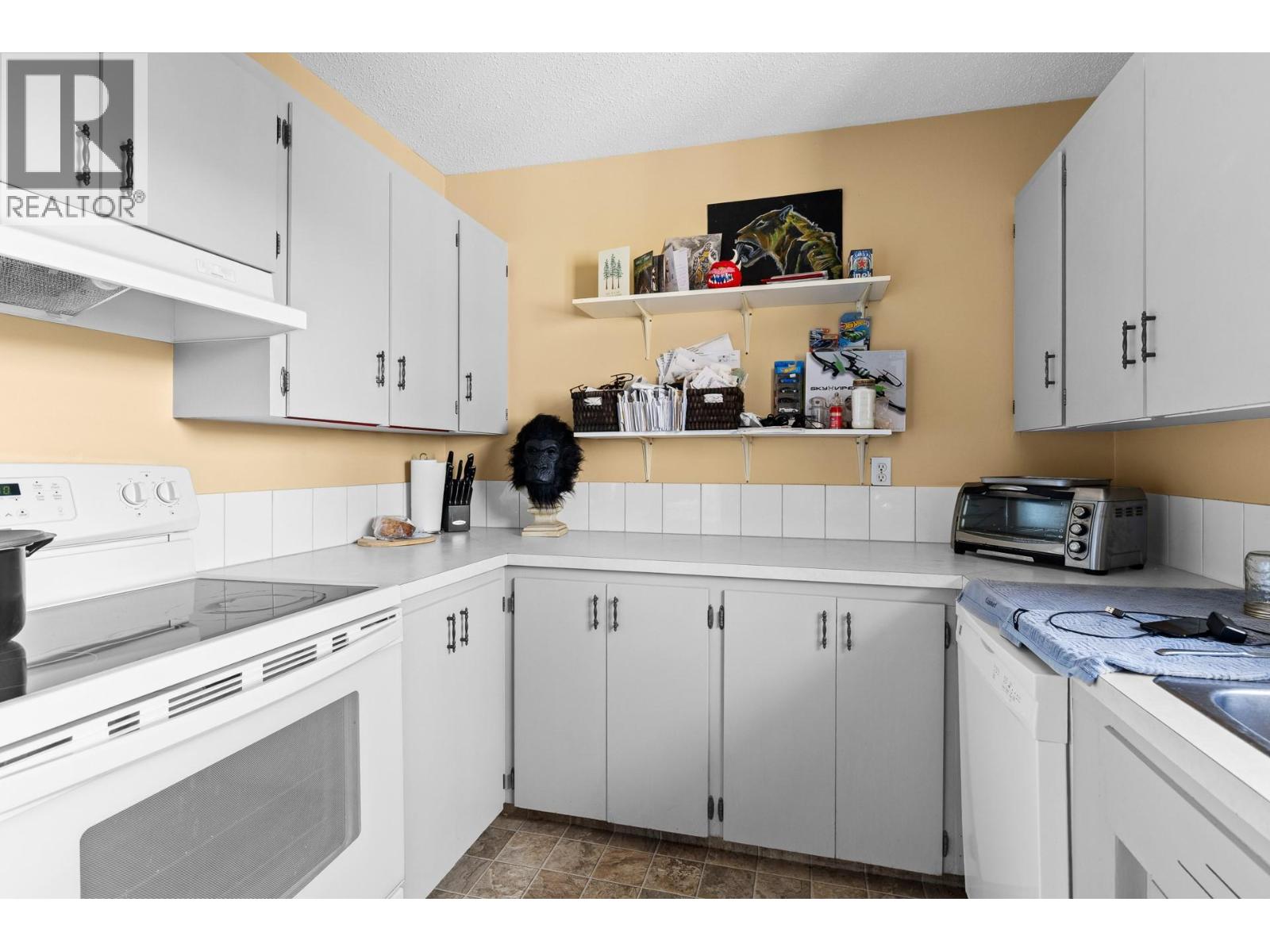 702 Fraser Road, Kelowna, British Columbia  V1X 3M3 - Photo 10 - 10398439