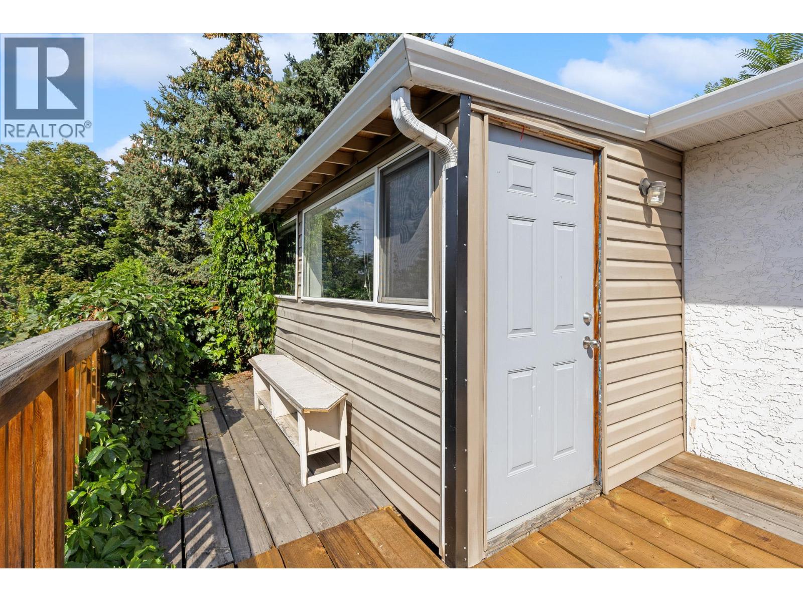 702 Fraser Road, Kelowna, British Columbia  V1X 3M3 - Photo 16 - 10398439