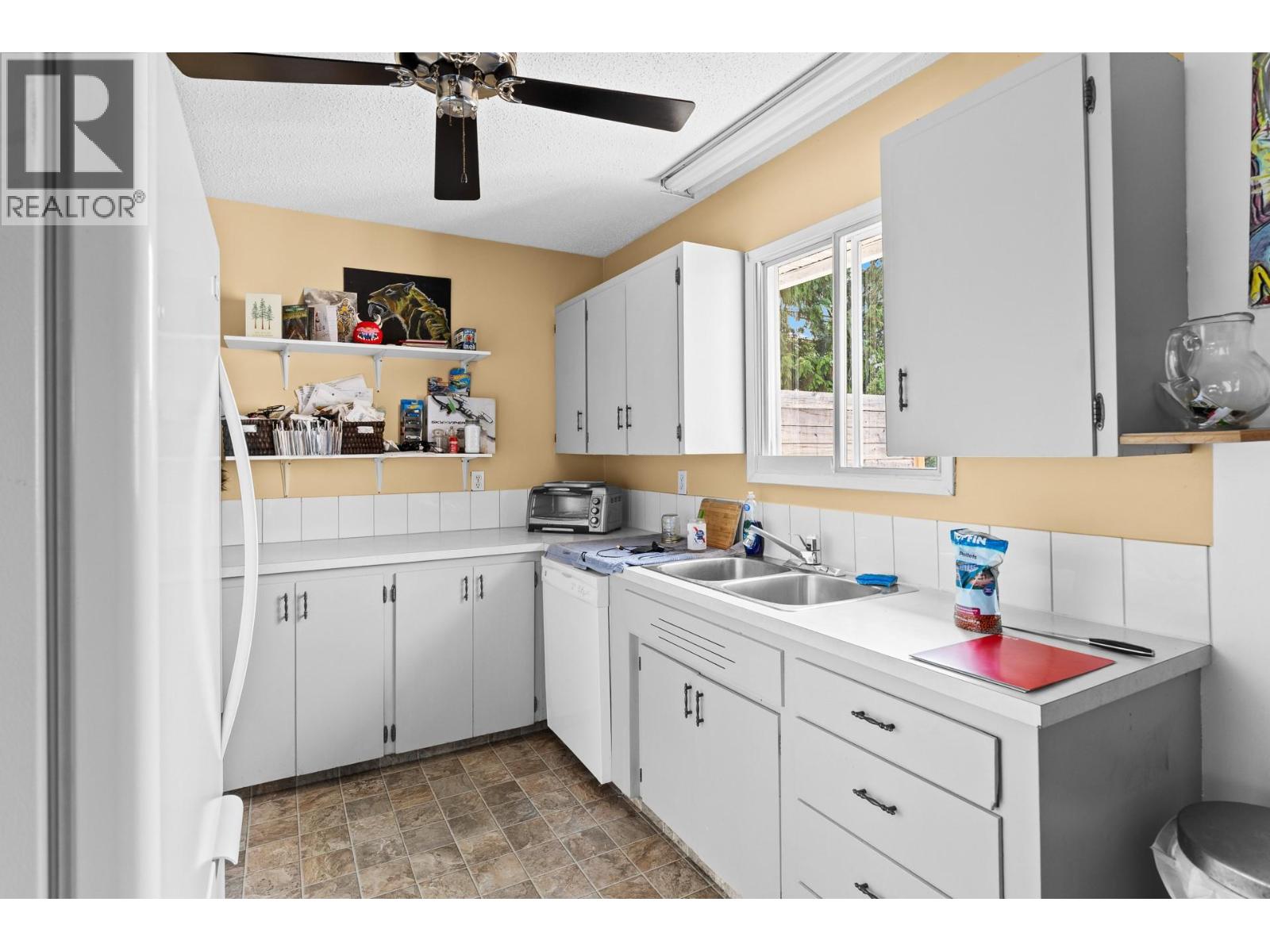 702 Fraser Road, Kelowna, British Columbia  V1X 3M3 - Photo 9 - 10398439