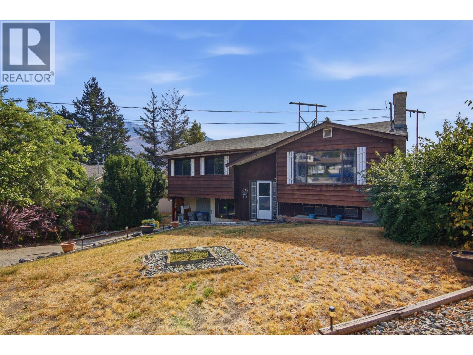 815 Kambia Crescent, Kamloops, British Columbia  V2B 7M8 - Photo 2 - 10398988