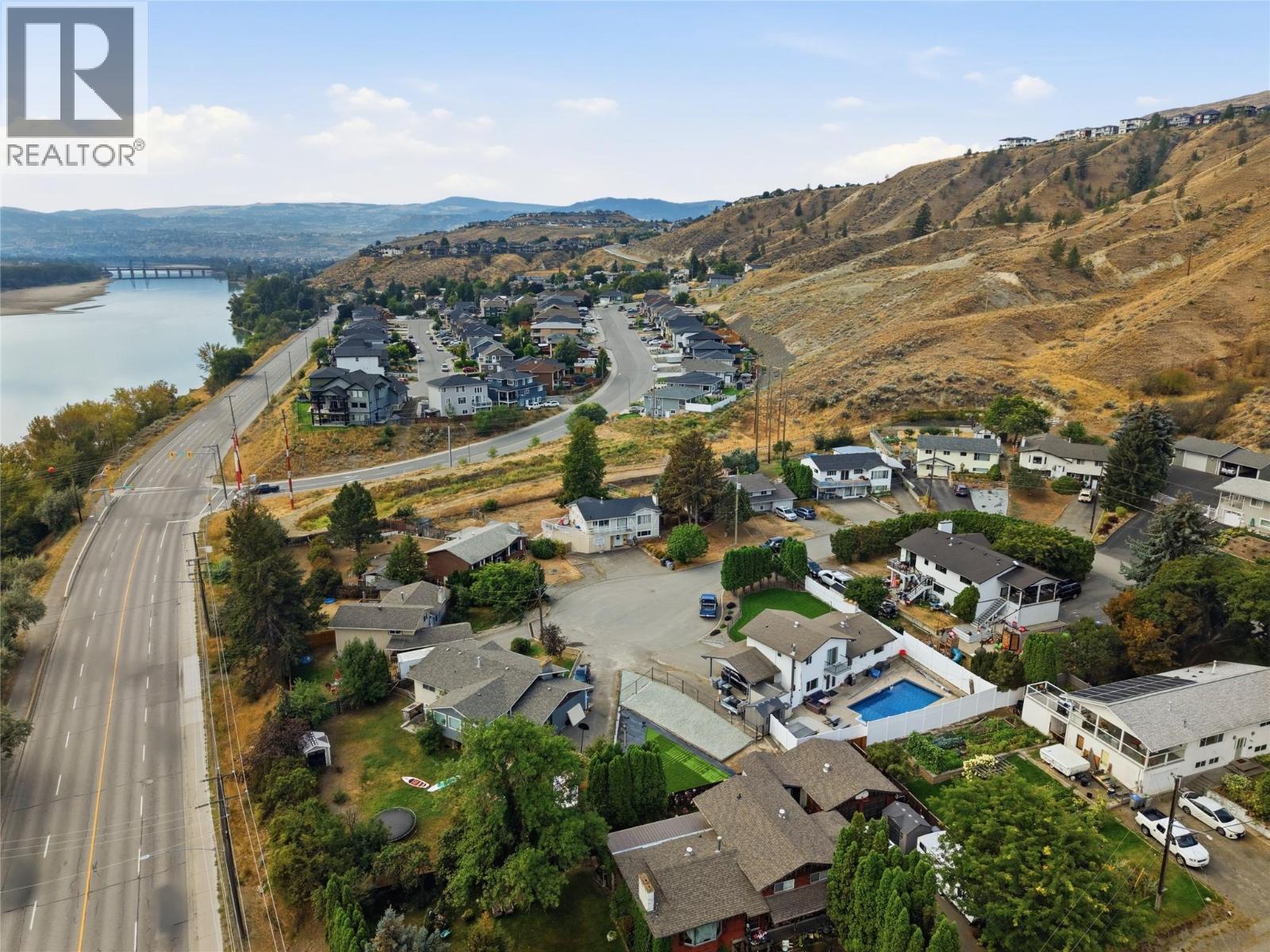 815 Kambia Crescent, Kamloops, British Columbia  V2B 7M8 - Photo 33 - 10398988