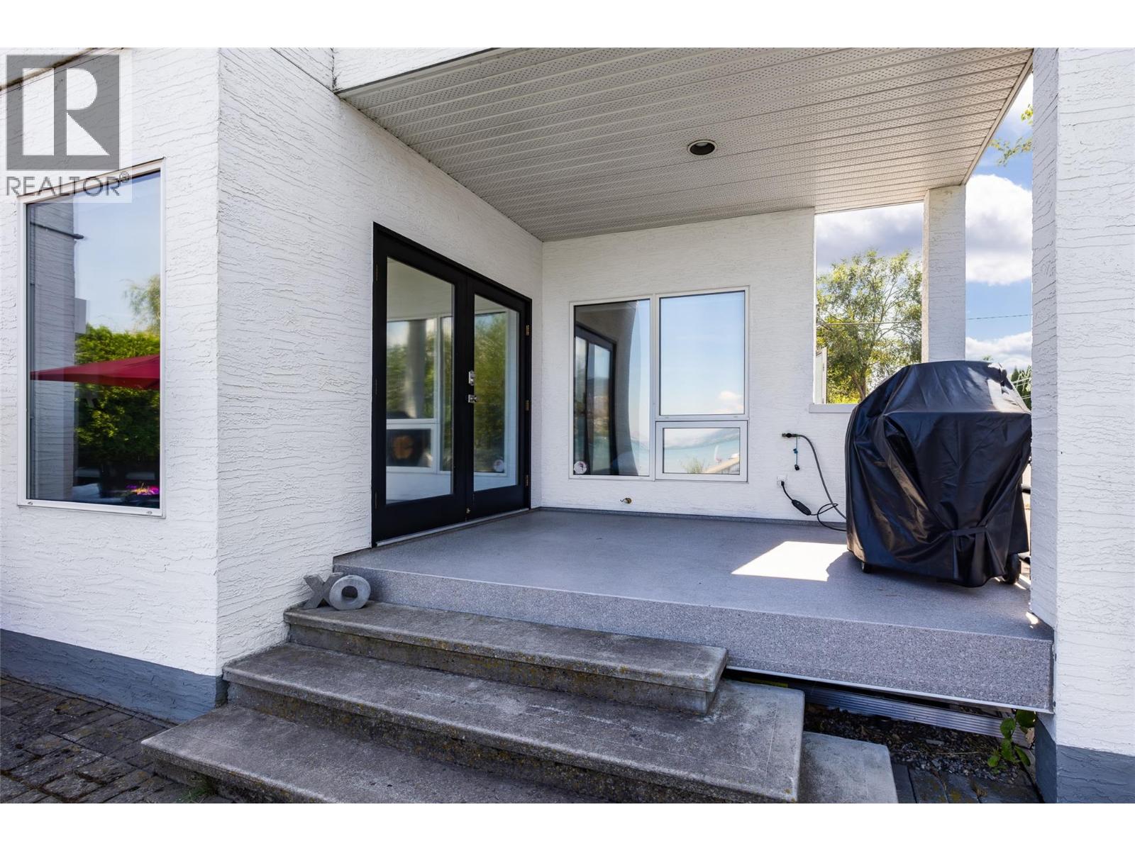 3210 Clement Road, Lake Country, British Columbia  V4V 1X7 - Photo 47 - 10397929