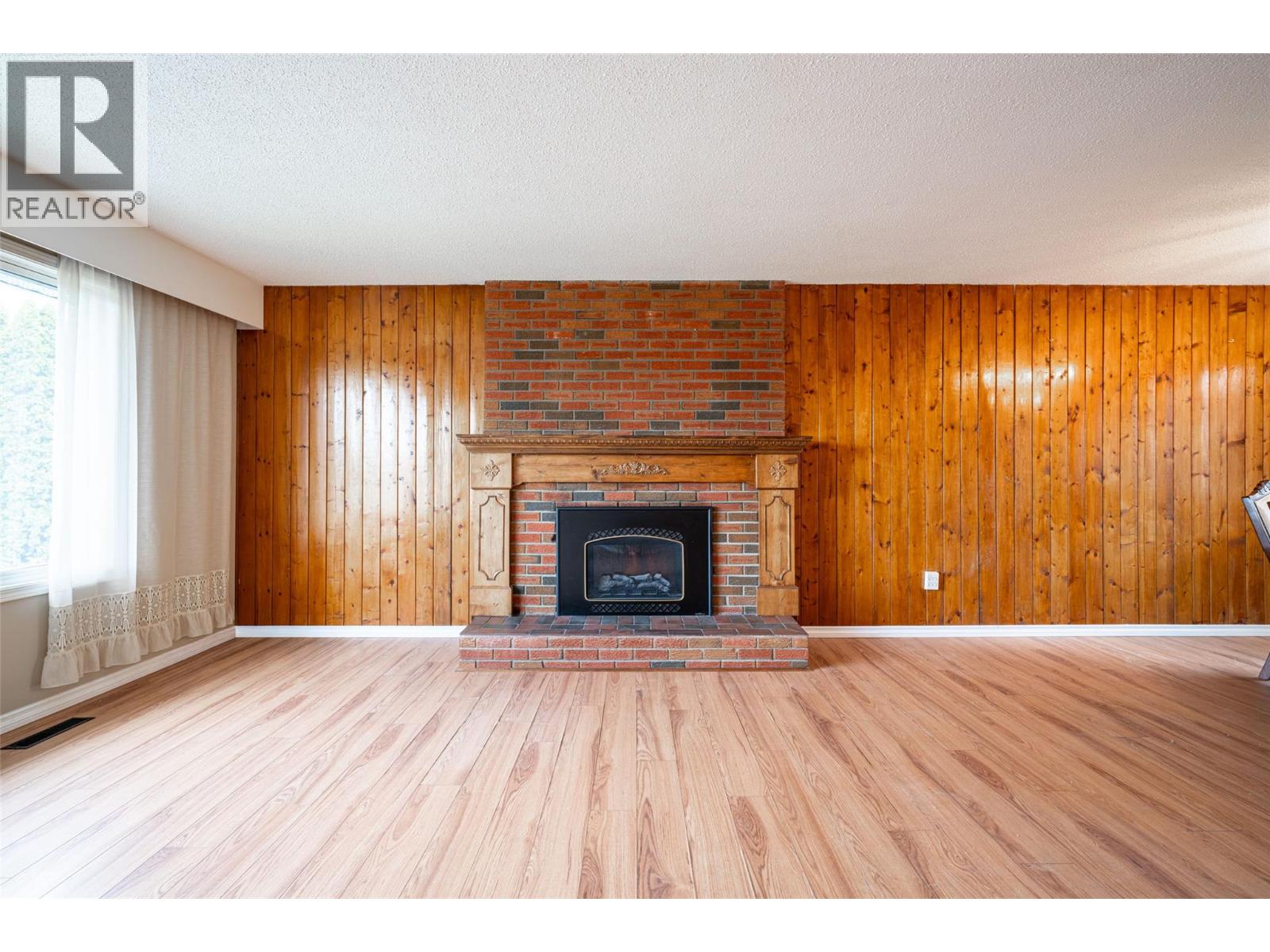 11506 Briar Drive, Coldstream, British Columbia  V1B 2A5 - Photo 11 - 10399142