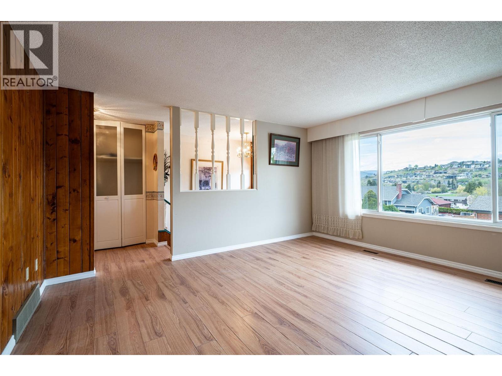 11506 Briar Drive, Coldstream, British Columbia  V1B 2A5 - Photo 9 - 10399142