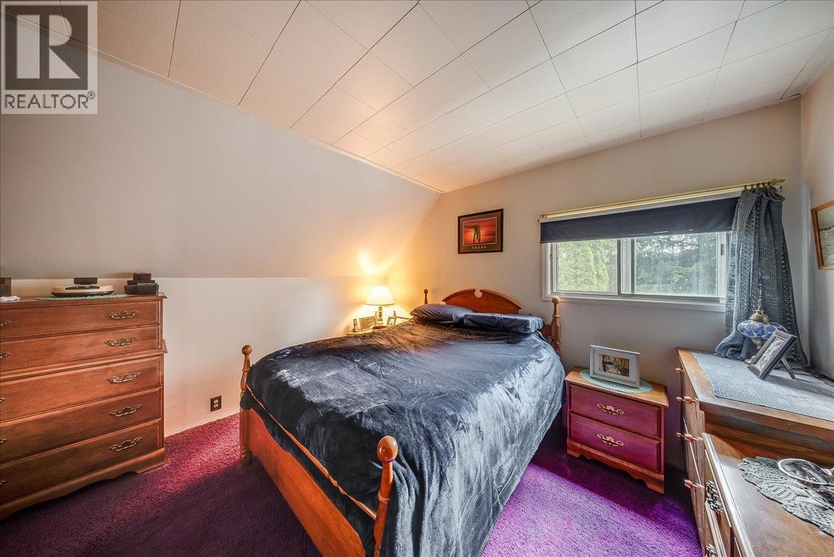 1924 Davis Street, Rossland, British Columbia  V0G 1Y0 - Photo 19 - 10399140
