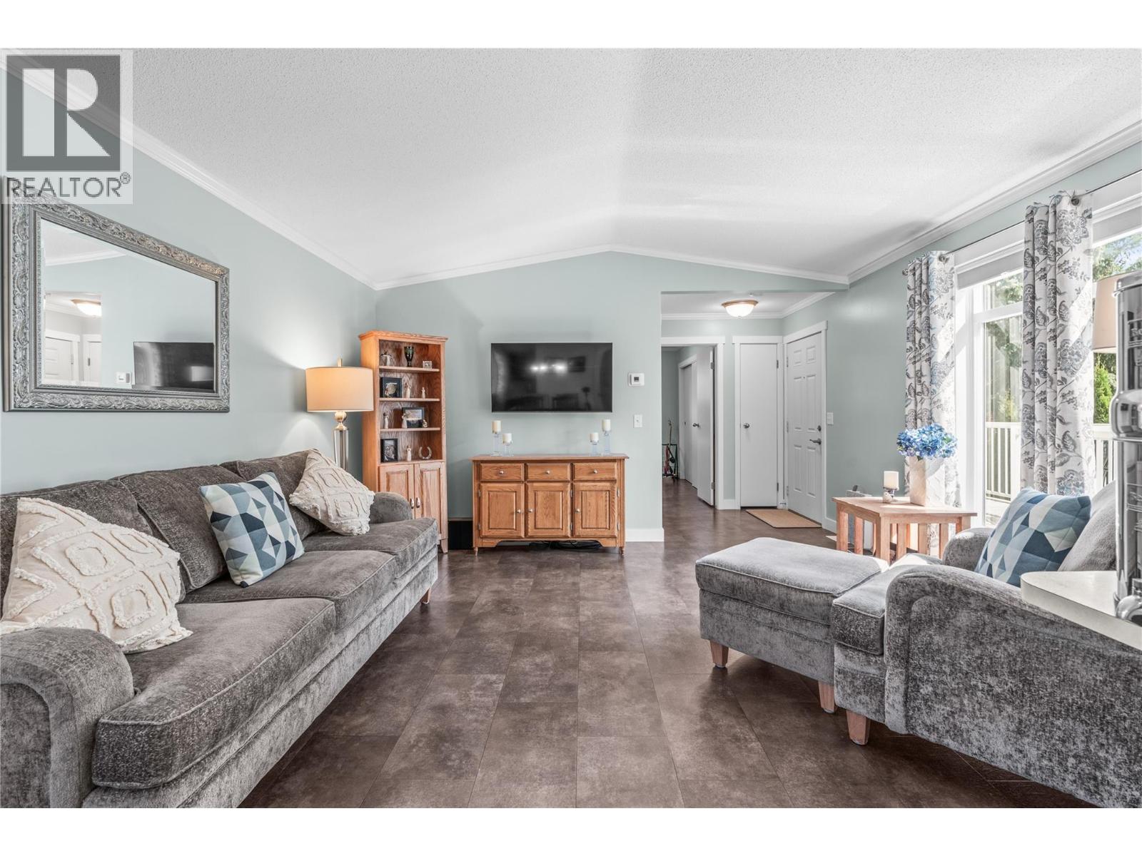 2500 97b Highway Se Unit# 141, Salmon Arm, British Columbia  V1E 1C2 - Photo 13 - 10399138