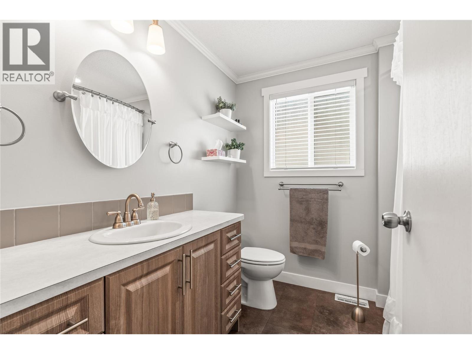 2500 97b Highway Se Unit# 141, Salmon Arm, British Columbia  V1E 1C2 - Photo 19 - 10399138