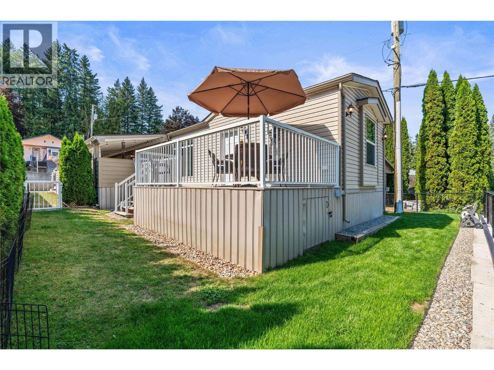 2500 97b Highway Se Unit# 141, Salmon Arm, British Columbia  V1E 1C2 - Photo 27 - 10399138