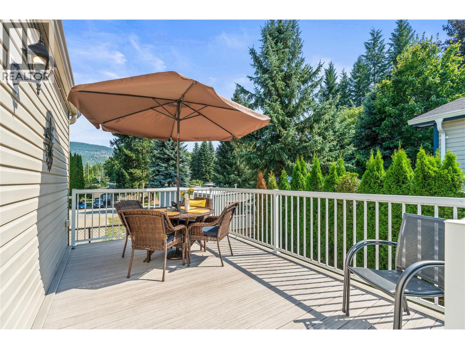 2500 97b Highway Se Unit# 141, Salmon Arm, British Columbia  V1E 1C2 - Photo 8 - 10399138