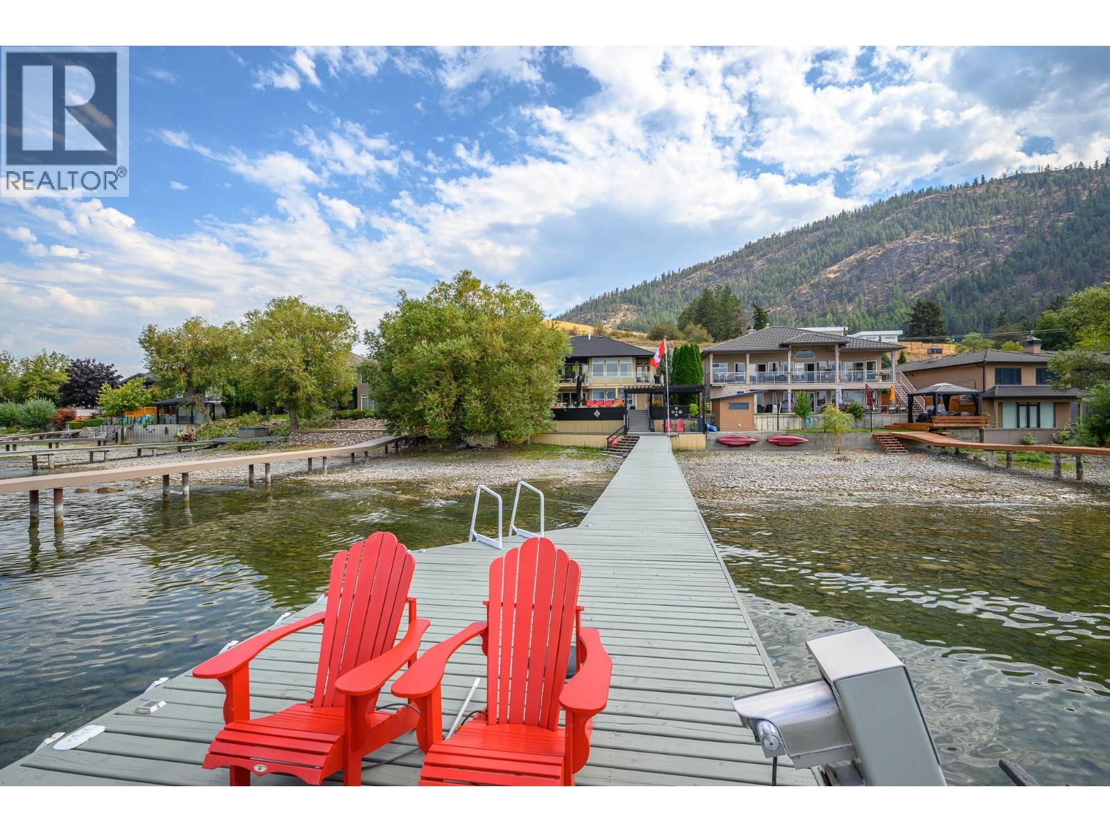 8615 Okanagan Landing Road, Vernon, British Columbia  V1H 1J6 - Photo 5 - 10399053