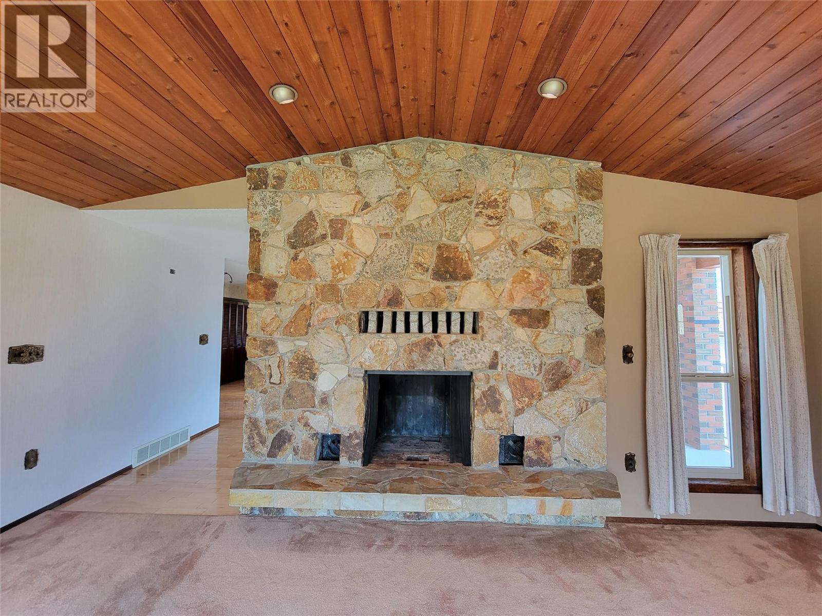 230 12th Avenue, Keremeos, British Columbia  V0X 1N3 - Photo 24 - 10399192