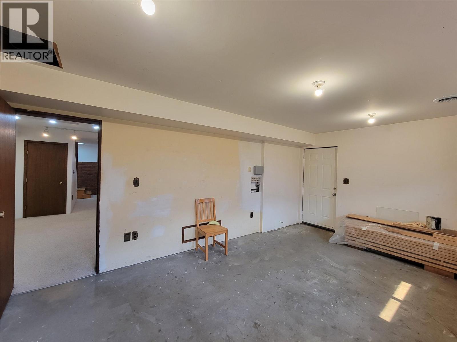 230 12th Avenue, Keremeos, British Columbia  V0X 1N3 - Photo 58 - 10399192