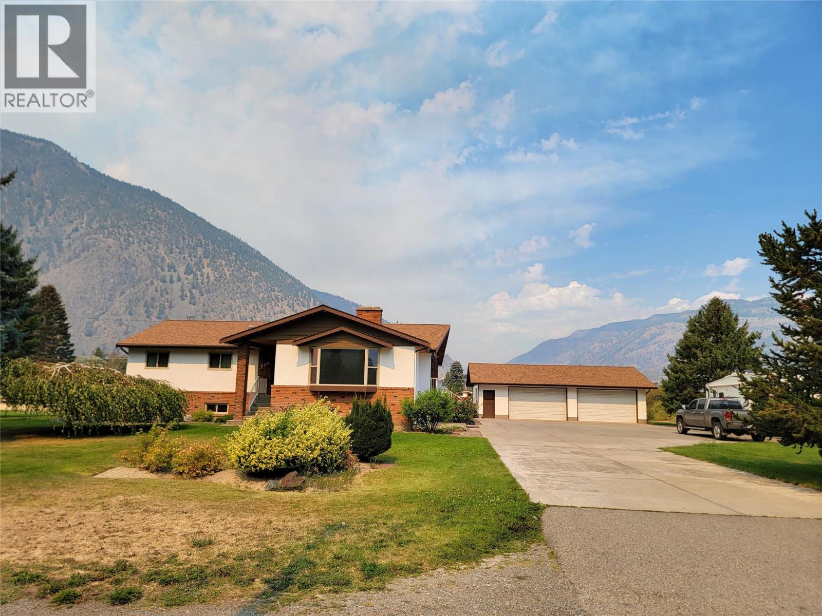 230 12th Avenue, Keremeos, British Columbia  V0X 1N3 - Photo 60 - 10399192
