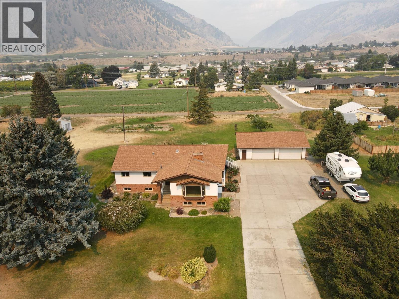 230 12th Avenue, Keremeos, British Columbia  V0X 1N3 - Photo 72 - 10399192