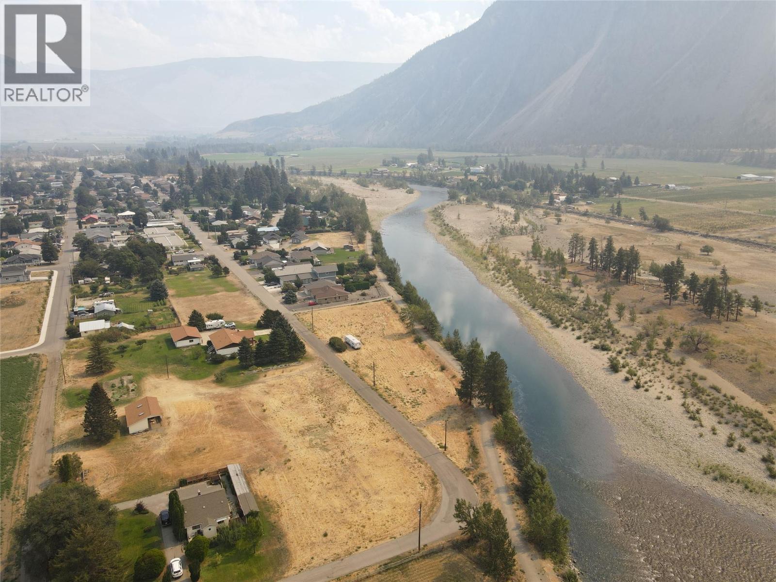 230 12th Avenue, Keremeos, British Columbia  V0X 1N3 - Photo 79 - 10399192